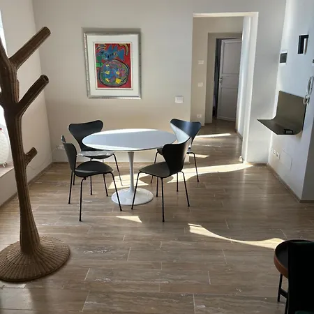 Palazzo Cavour Daire *